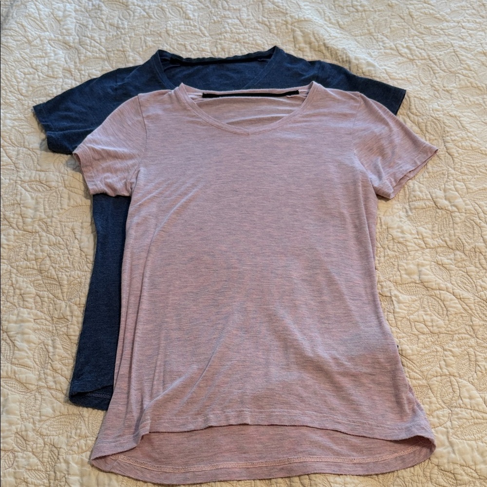 Women's V-Neck Short Sleeve Tops - Light Pink and Navy
